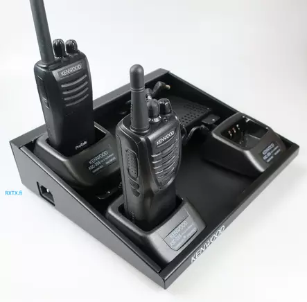 KMB-35E KENWOOD TELAKKA 6 paikk. TK-3501, TK-3701, NX-1300, NX-1200, TK-340, TK-240 ... - Kenwood laturit - 302012 - 1